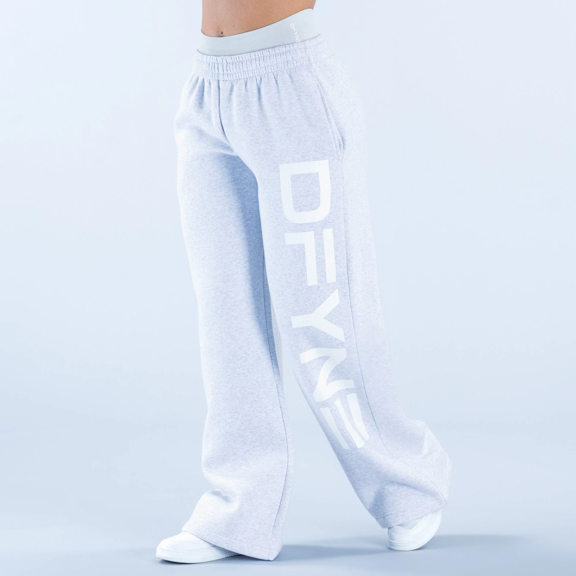 DFYNE Signature Wide Leg Jogger Gris