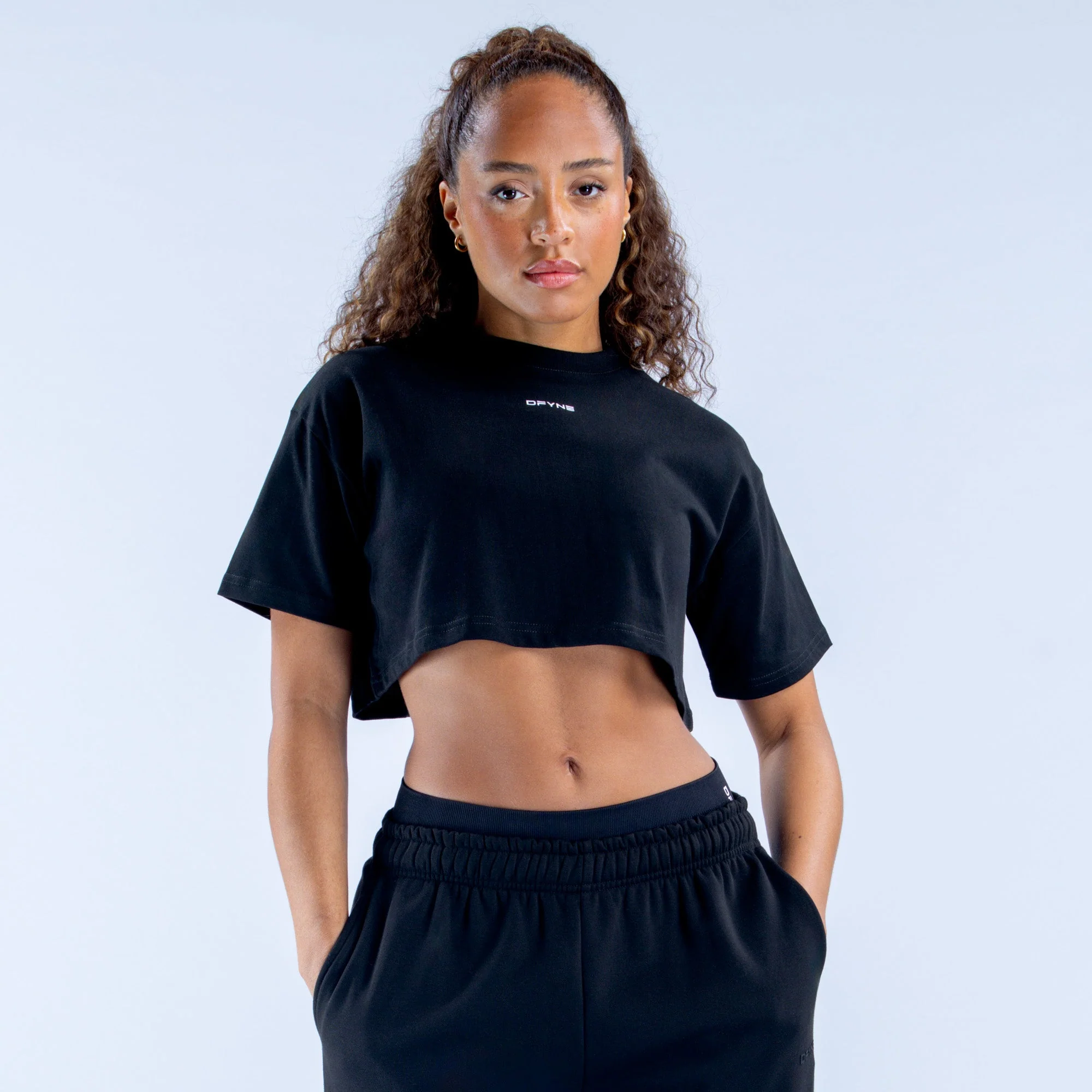 DFYNE Revive Crop Tee Negro