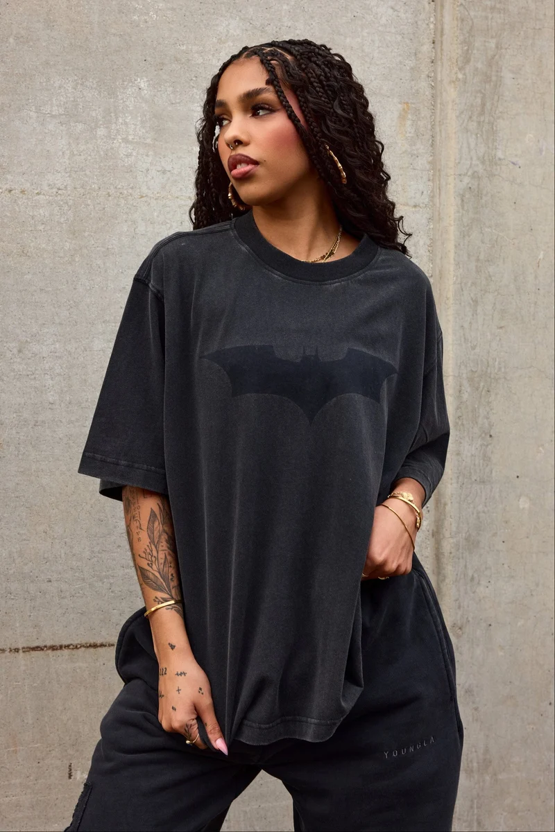 Batman Lived-in Tee Negro