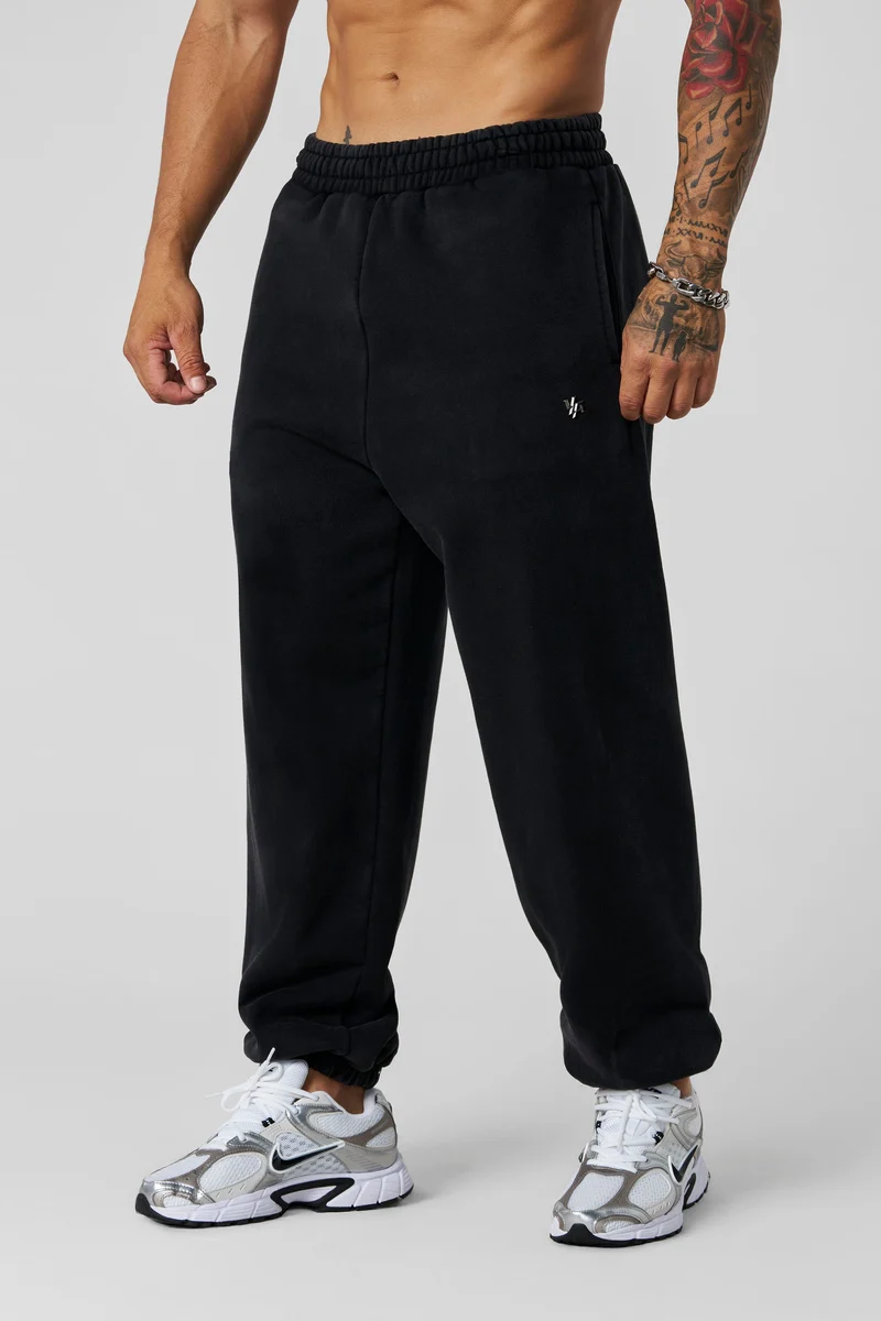 Elevated Essentials - Baggy Joggers Negro