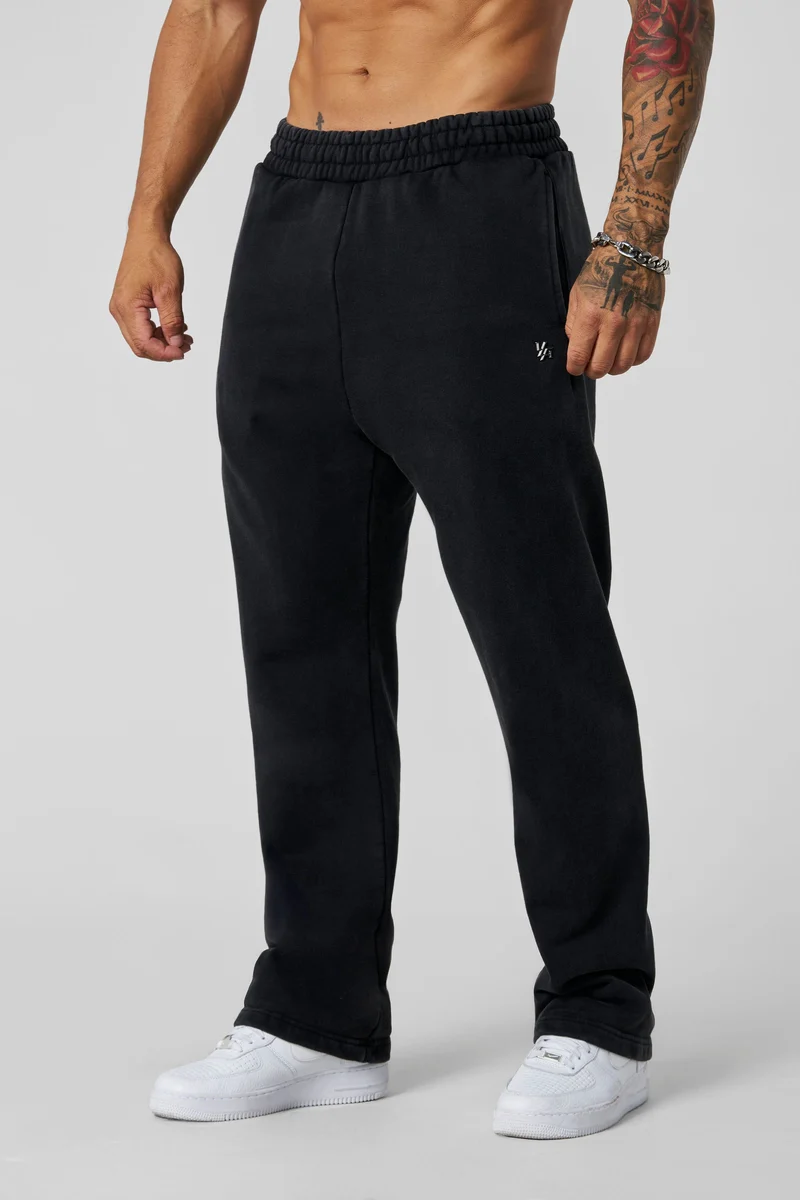 Elevated Essentials - Straight Sweats Negro
