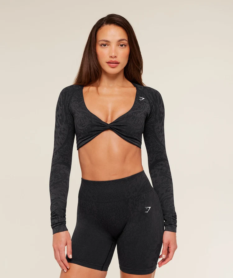 Adapt Animal X Whitney Long Sleeve Crop Top Negro